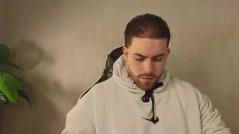 Ades online show from November 8, 12:05 pm