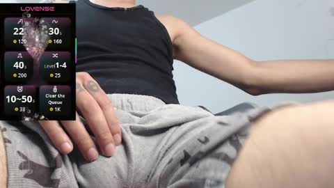 Snapshot of adictedsexxxx chatting on April 5, 6:21 am Philipe online show from April 5, 6:21 am