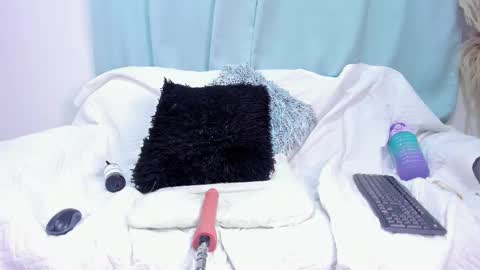  Adila  online show from February 27, 11:04 pm