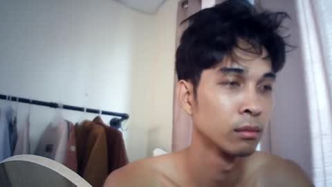 Snapshot of adios_amigo chatting on March 20, 11:42 pm Amigo online show from March 20, 11:42 pm