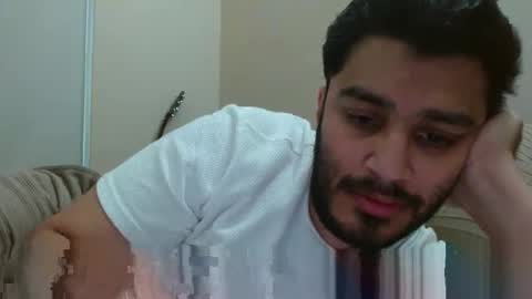 Snapshot of adit56665 chatting on February 23, 6:33 am adit56665 online show from February 23, 6:33 am