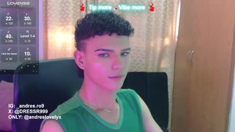 Snapshot of adonis_lovely chatting on December 6, 4:17 pm ADONIS online show from December 6, 4:17 pm
