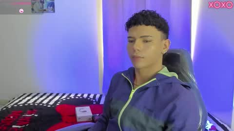 Snapshot of adonis_lovely chatting on September 25, 12:42 pm ADONIS online show from September 25, 12:42 pm