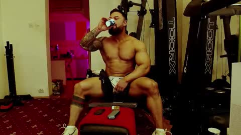 Adonis online show from October 7, 3:31 pm