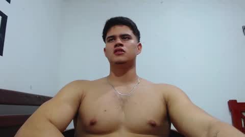 Snapshot of adonis_walkerx chatting on October 9, 1:14 am adonis_walkerx online show from October 9, 1:14 am