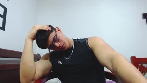 Snapshot of adonis_walkerx chatting on October 21, 1:50 am adonis_walkerx online show from October 21, 1:50 am