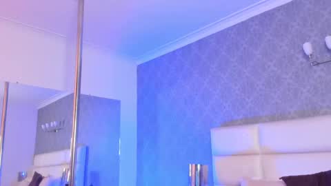 Adonis  online show from October 12, 8:52 pm