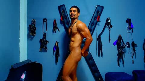 adonisdios online show from May 27, 2:03 pm
