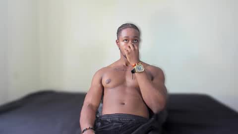 Snapshot of adonisray chatting on February 15, 8:38 pm adonisray online show from February 15, 8:38 pm