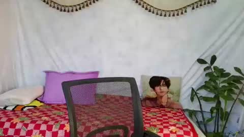 adorableasianboy online show from August 2, 10:35 am