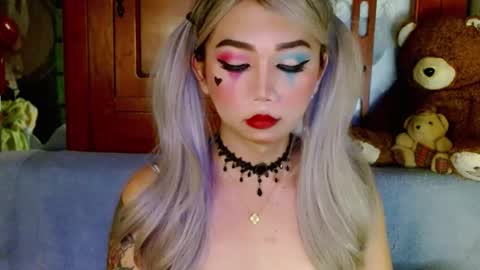 jasmine online show from December 9, 4:58 pm