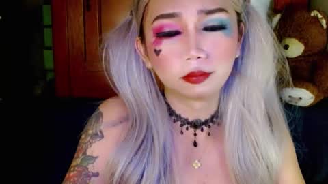 jasmine online show from January 16, 9:19 pm