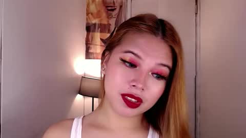adorabletsforyouxx online show from September 14, 4:06 pm