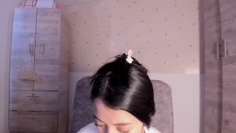 Stormi online show from September 20, 6:31 pm