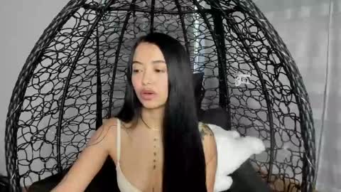 Stormi online show from May 13, 8:49 pm