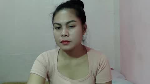 Snapshot of adorned_avah chatting on February 20, 4:25 pm Eve online show from February 20, 4:25 pm