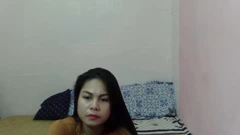 Snapshot of adorned_avah chatting on October 12, 8:35 am Eve online show from October 12, 8:35 am