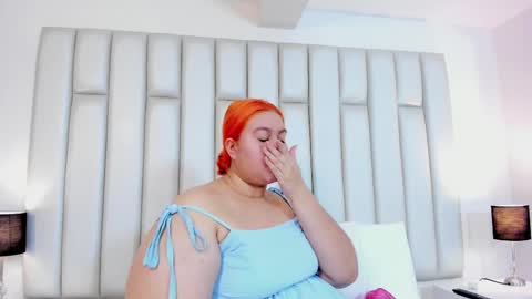 ANDREA PEREZ online show from February 20, 11:53 am