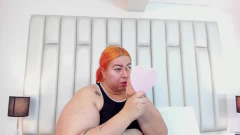 ANDREA PEREZ online show from March 1, 11:39 am