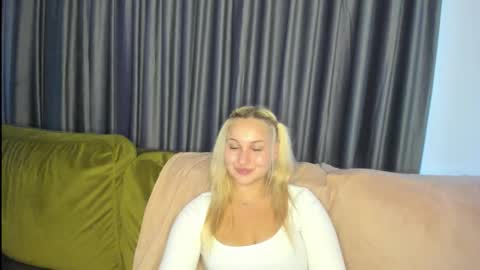 Adrelaxina online show from September 12, 3:23 pm