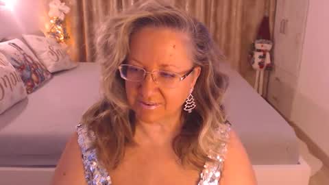 Cryna online show from December 20, 10:33 am