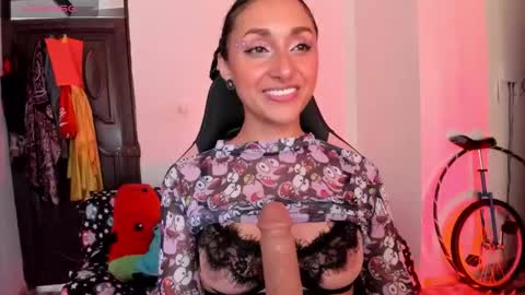 Snapshot of adrena_10 chatting on February 21, 10:22 pm Adrena10 online show from February 21, 10:22 pm