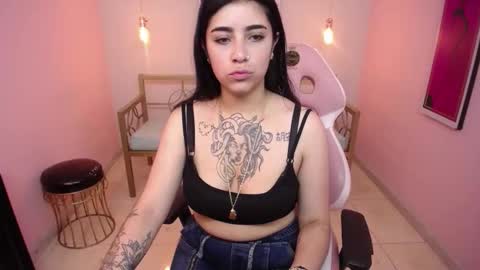 Adri  online show from February 25, 12:59 pm