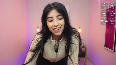 Snapshot of adri_gomez_1 chatting on June 24, 12:48 pm Adri online show from June 24, 12:48 pm