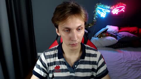 Adrian online show from December 13, 5:10 pm