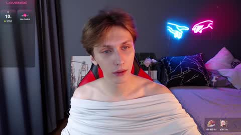 Adrian online show from December 29, 6:03 am