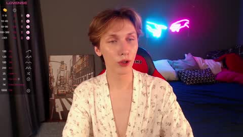 Adrian online show from January 16, 6:27 pm