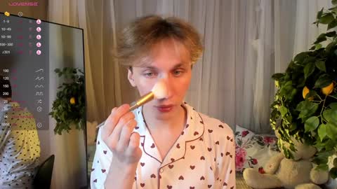 Adrian online show from January 30, 4:02 pm