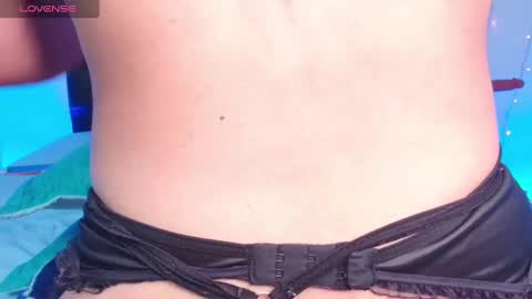 Snapshot of adriana_55 chatting on December 30, 12:22 am AdrianaSexy online show from December 30, 12:22 am