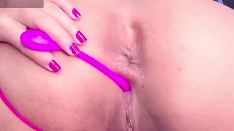 Snapshot of adriana_55 chatting on January 2, 3:15 am AdrianaSexy online show from January 2, 3:15 am