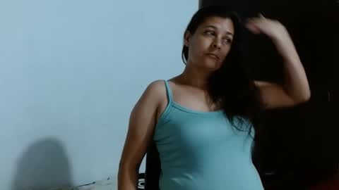 Snapshot of adriana_milf chatting on February 4, 4:48 am Adriana milf online show from February 4, 4:48 am