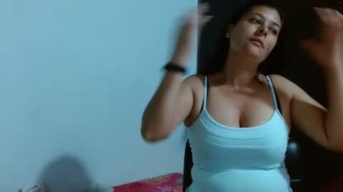Snapshot of adriana_milf chatting on February 23, 6:17 am Adriana milf online show from February 23, 6:17 am