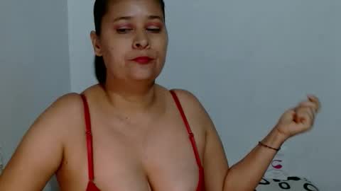 Adriana milf online show from October 19, 5:08 am
