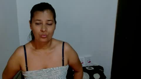 Adriana milf online show from June 15, 5:20 am