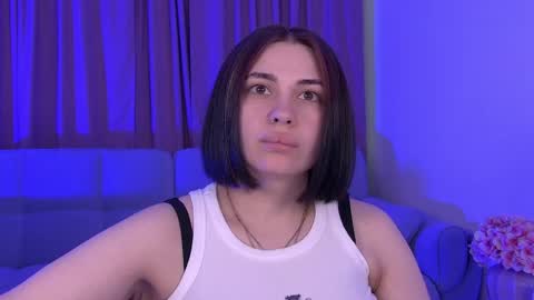 AdrianaTores online show from June 5, 6:52 am