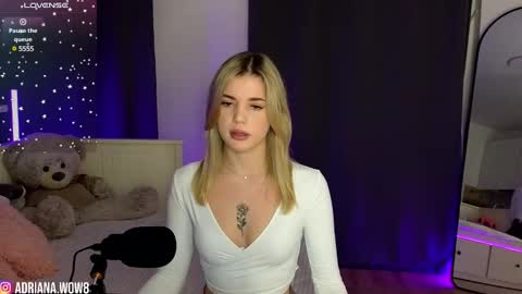 adrianawow1 online show from February 11, 9:25 pm