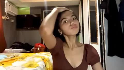 Mila online show from June 17, 3:09 am