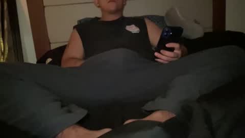 adriannn222 online show from May 14, 8:10 am