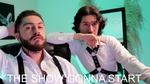 Adrian Williams online show from December 5, 1:36 am