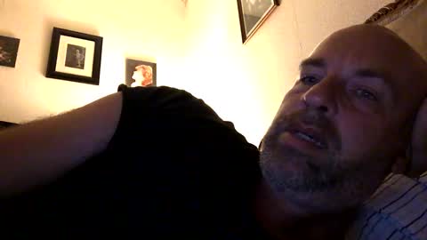 adrienfromparis online show from October 18, 6:30 pm