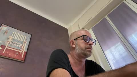 adrienfromparis online show from August 6, 5:59 pm