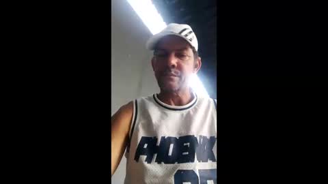 Snapshot of adrygud19894 chatting on February 14, 10:34 am adrygud19894 online show from February 14, 10:34 am