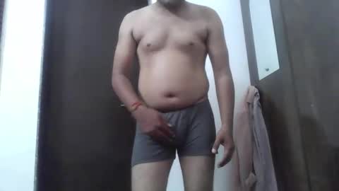 adudeandsexy online show from May 8, 4:01 pm