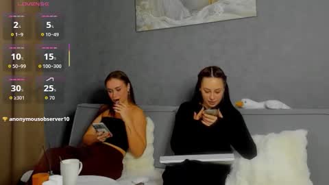 Adele online show from March 5, 7:04 am