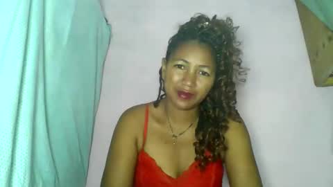 aelyaa online show from May 18, 3:29 pm