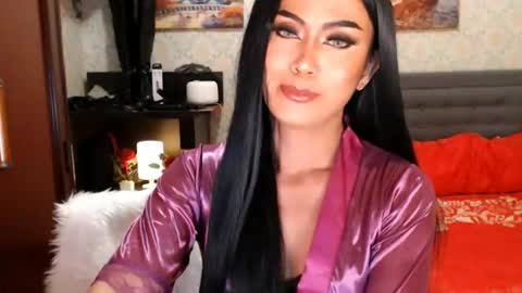 Snapshot of affairtoyourgoddesskhendra chatting on January 28, 7:10 pm Dominant Goddess Contessa online show from January 28, 7:10 pm